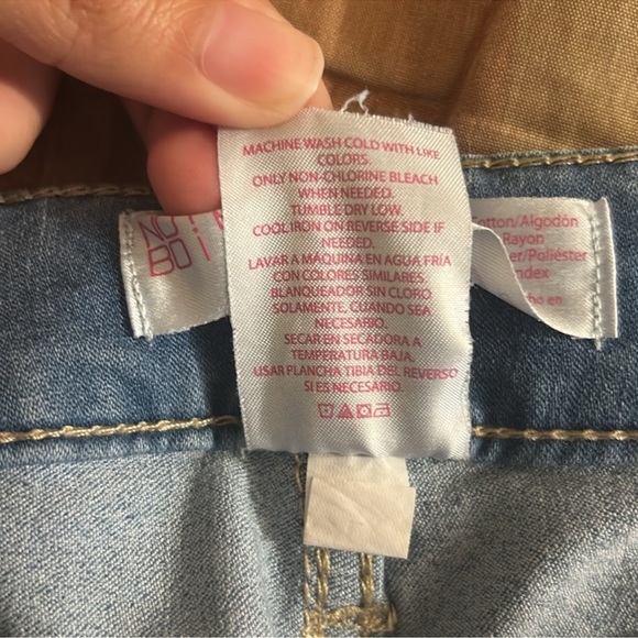 No Boundaries Light Blue Skinny Jeans - Picture 10 of 11